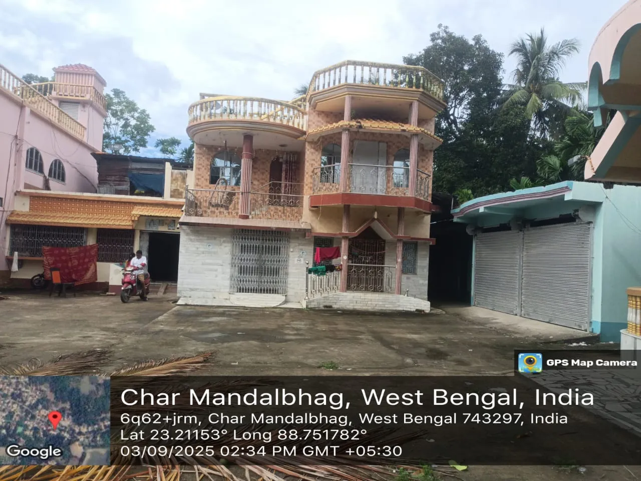 Land And Building in Charamandalbhag, North 24 Parganas
