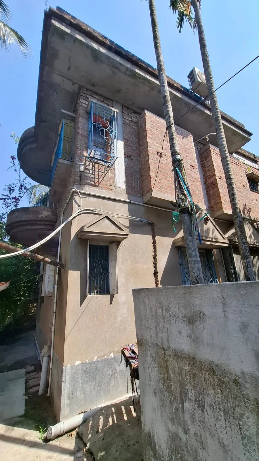 Land & Building in Paschim Barisha, South 24 Parganas