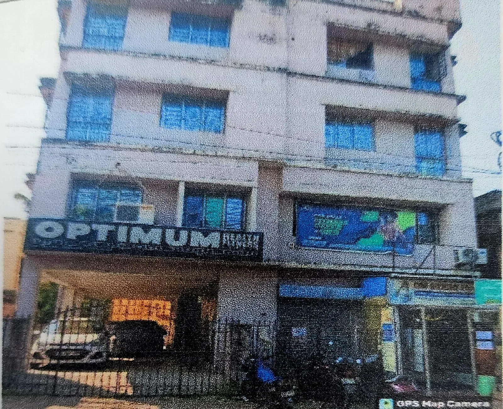 in Tharkurpukur, Kolkata
