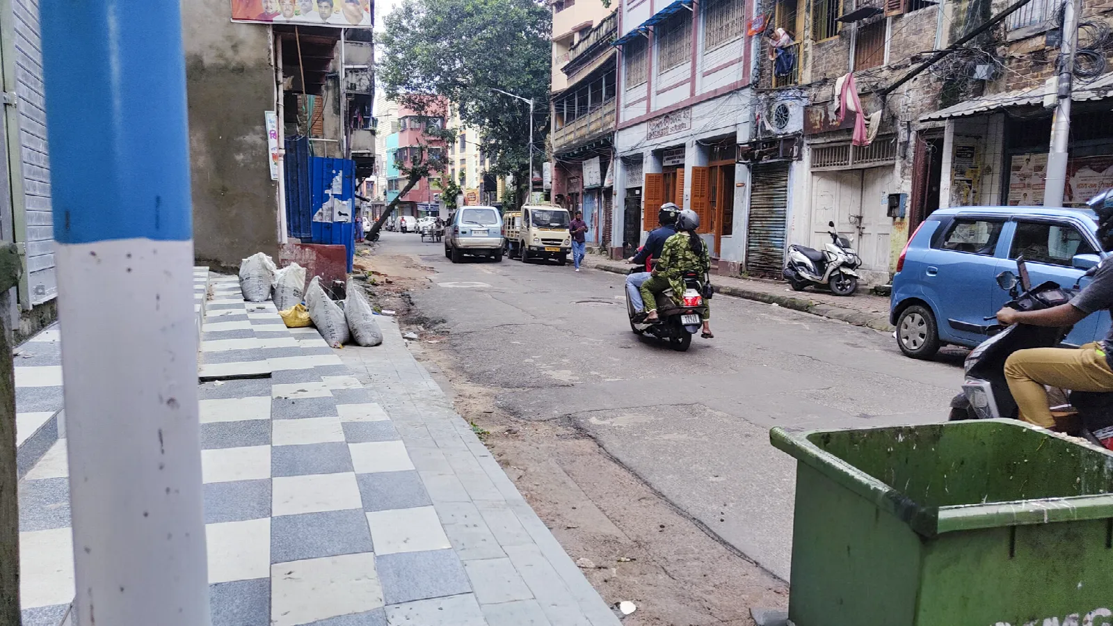 Flat in Amherst Street, Kolkata