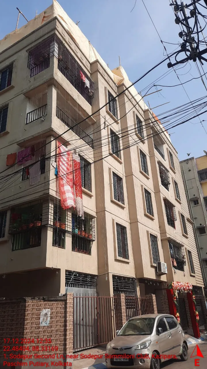 Flat in Haridevpur, Kolkata